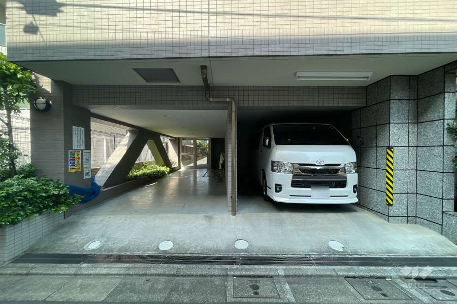 敷地内駐車場（屋内平面式）