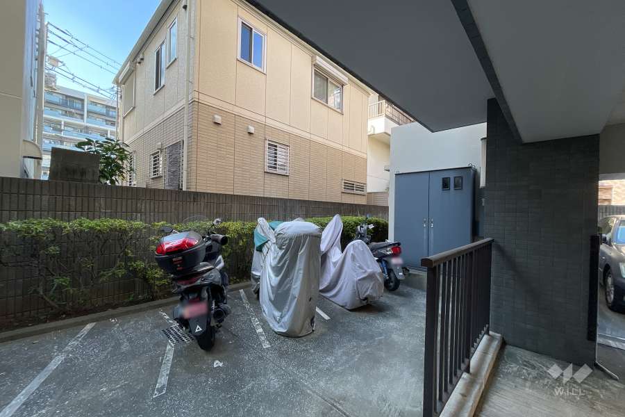 バイク置場