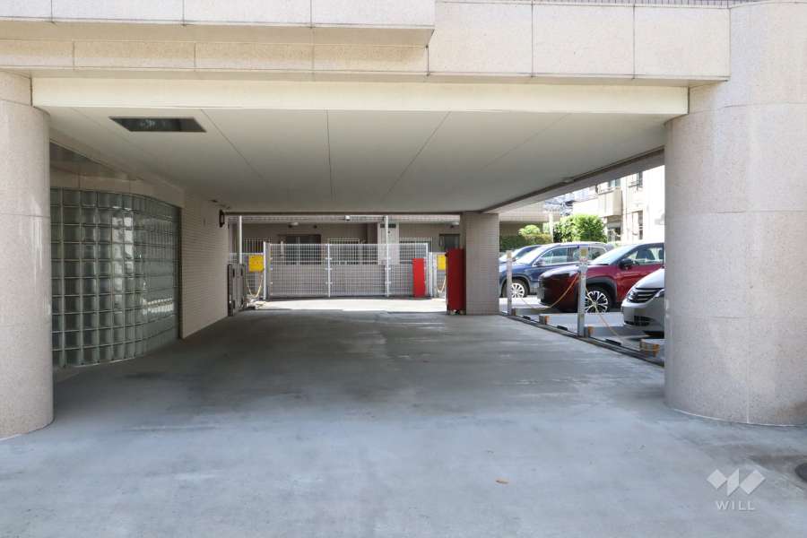 敷地内駐車場（屋外機械式）