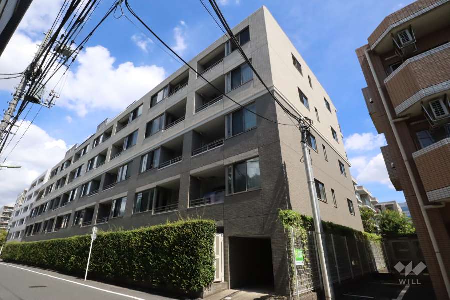 パークホームズ西馬込の外観(南西側から)