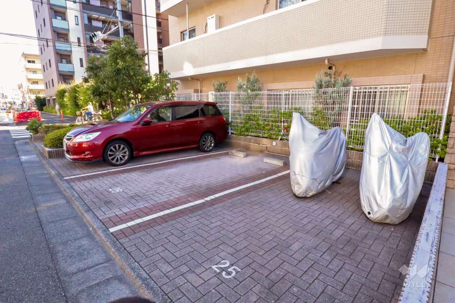 敷地内駐車場（屋外平面式）