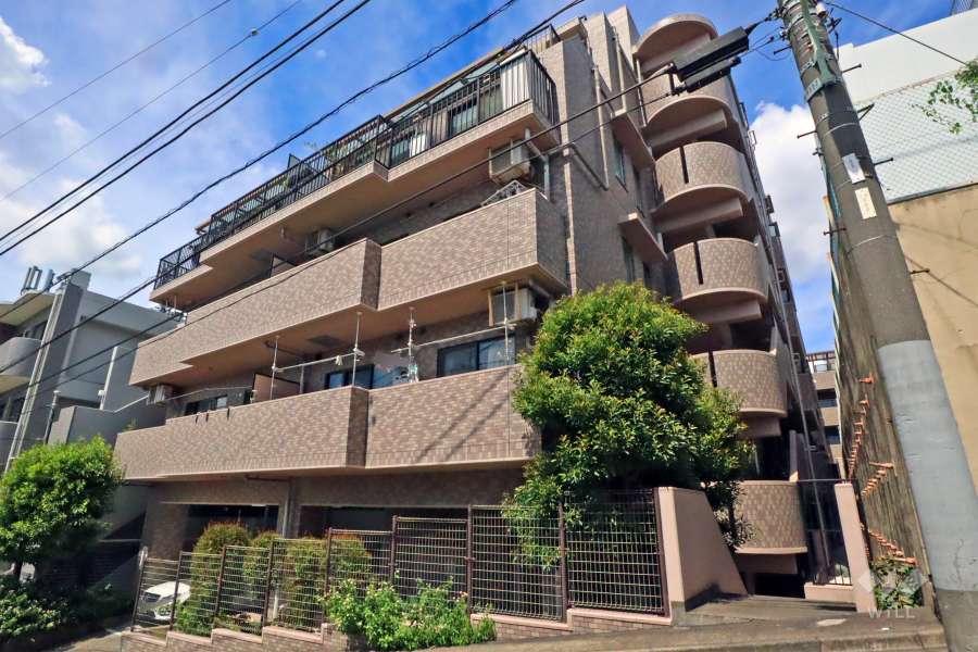 レクセルマンション西馬込の外観（南東側から）