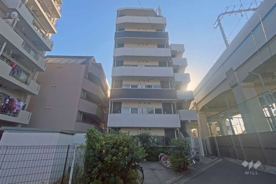 ライジングプレイス蒲田南の外観（北東側から）