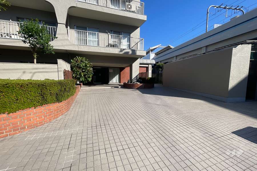 エントランスアプローチ