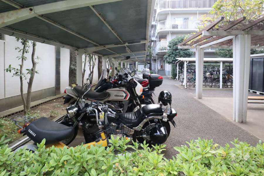 バイク置場