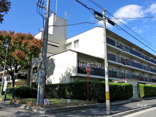 パロス甲子園三番町A棟の外観（南東側から）