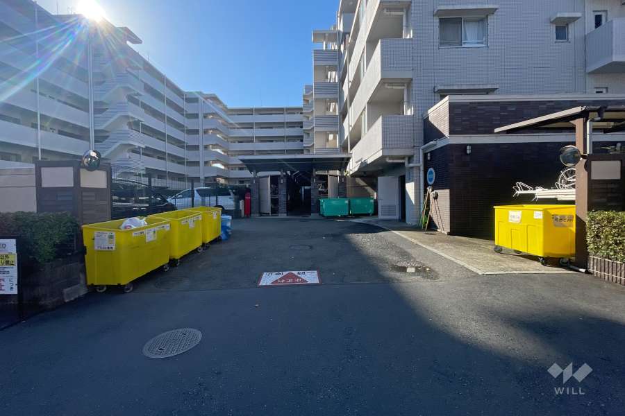 駐車場の出入り口