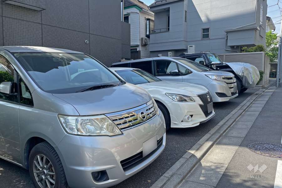 敷地内駐車場（屋外平面式）