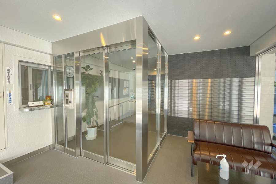 エントランスホール　