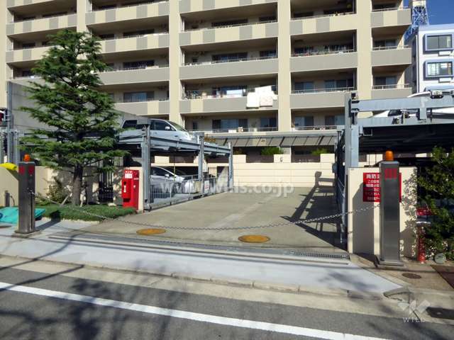 敷地内駐車場（屋外機械式）