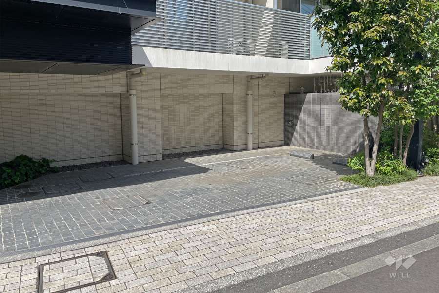 敷地内駐車場（屋外平面式）