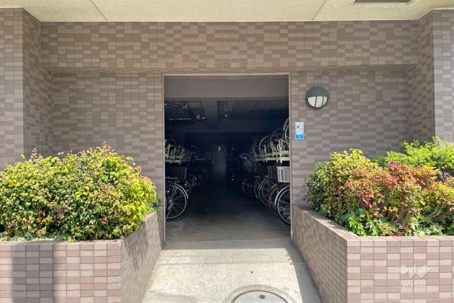 駐輪場の出入り口