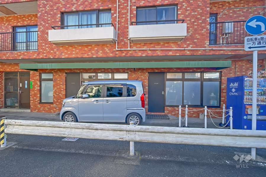 敷地内の駐車スペース