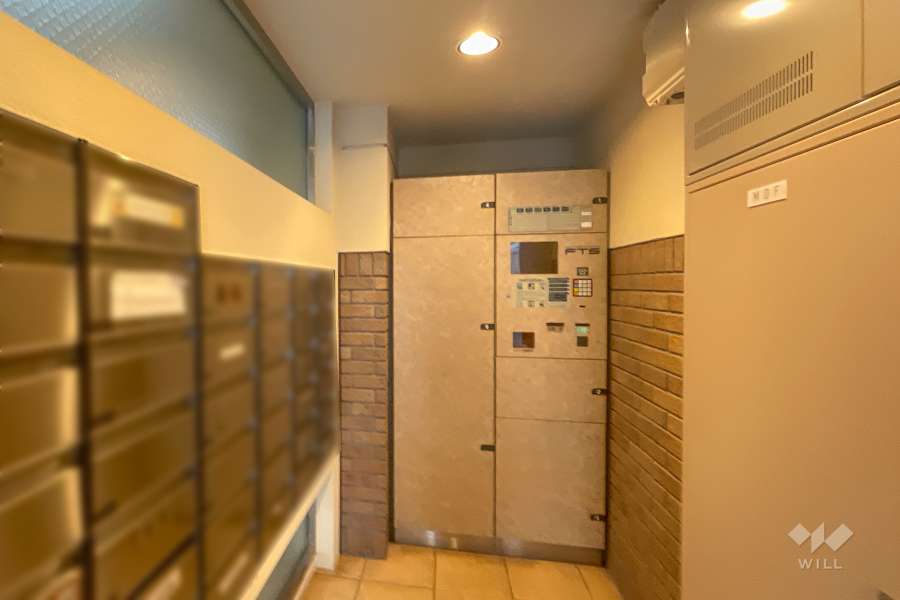 宅配ボックスと共用ポスト