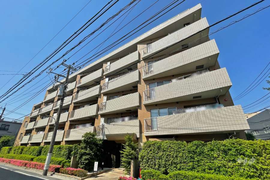 クレッセント田園調布南の外観（南西側から）