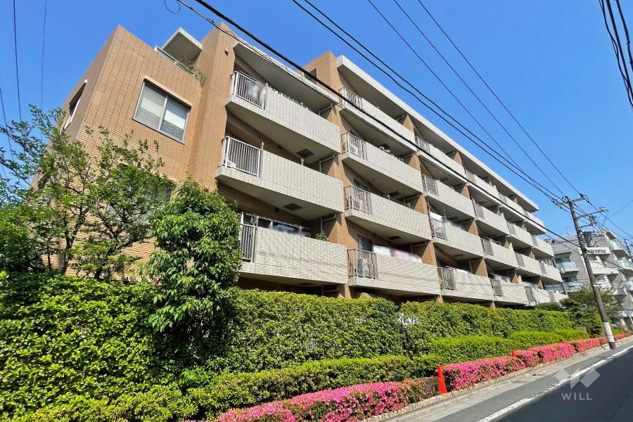 クレッセント田園調布南の外観（西側から）