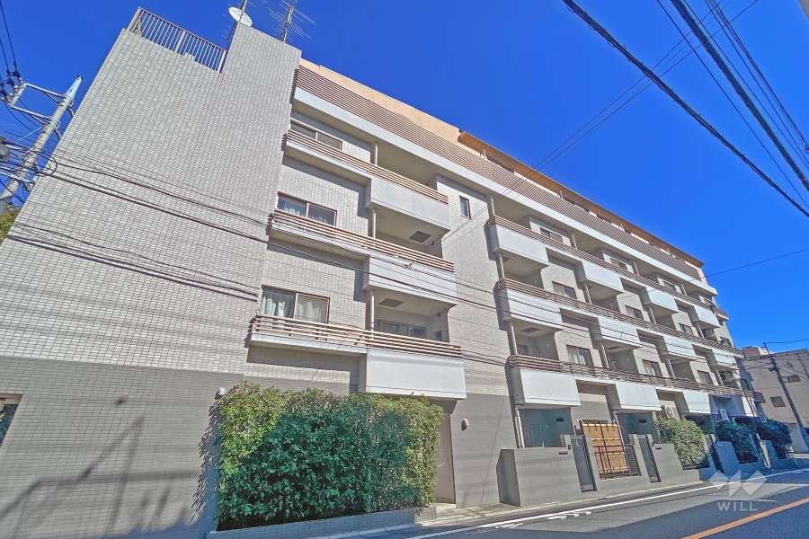 ホームズ田園調布南の外観（西側から）