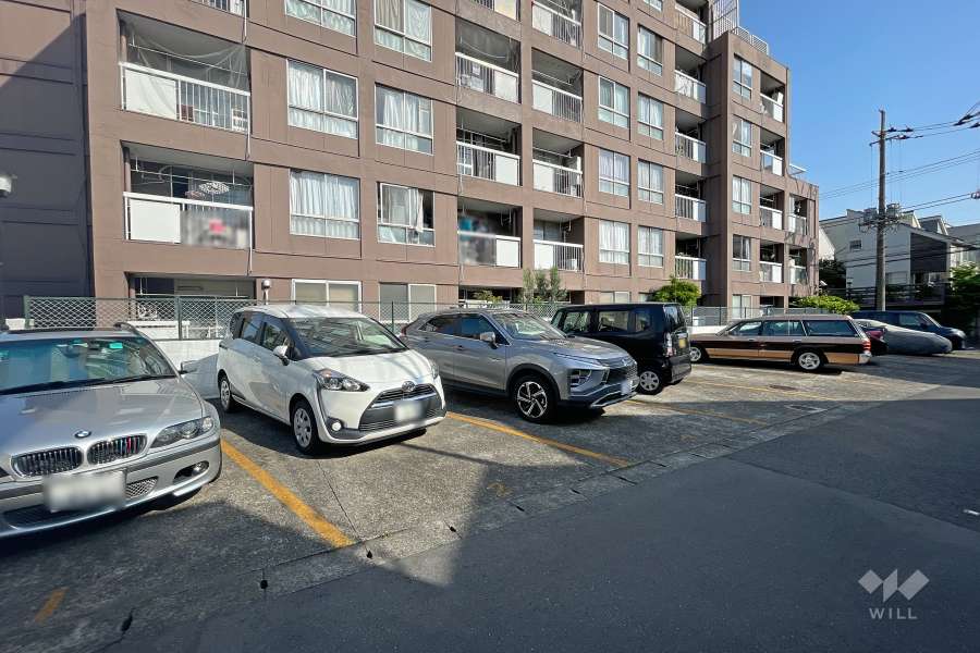 敷地内駐車場（屋外平面式）