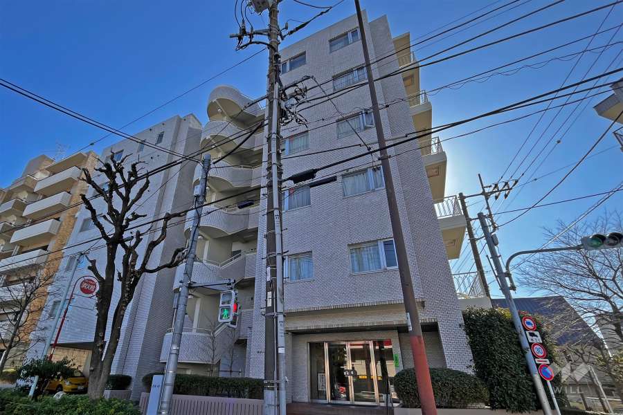 マノー田園調布の外観(北西側から)