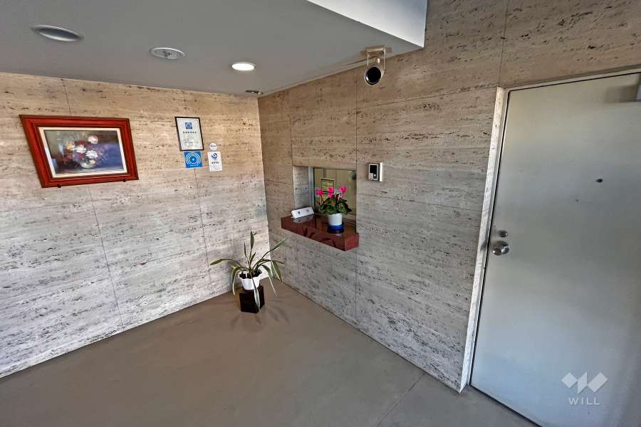 エントランスホール