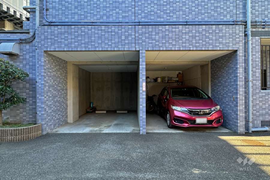 敷地内駐車場（屋内平面式）