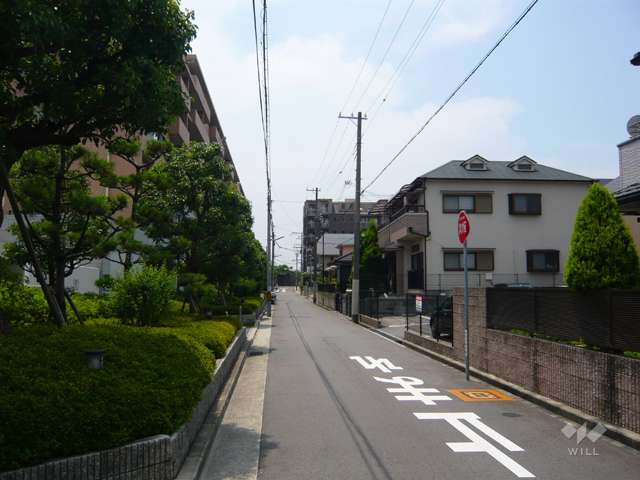 御前浜公園に近い静かな住宅地です。