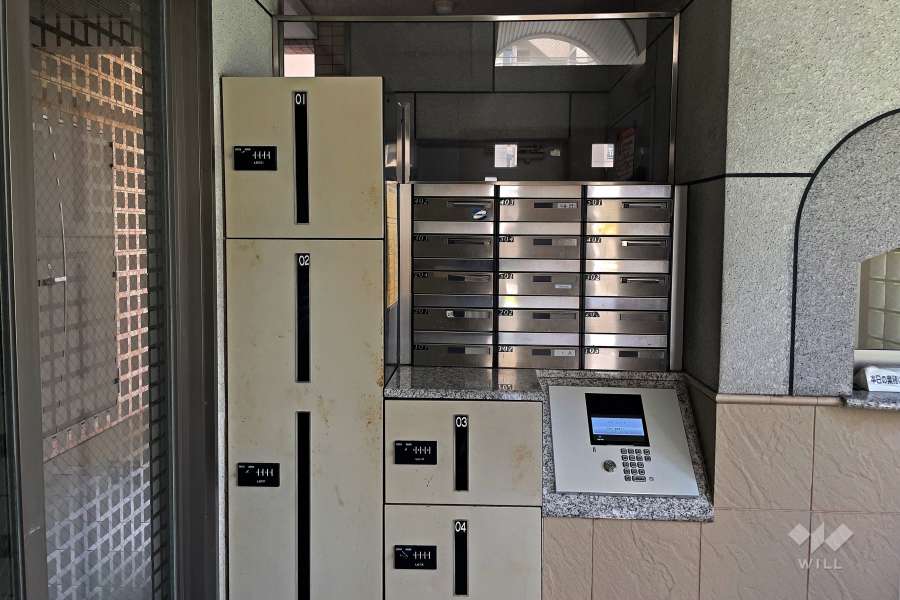 宅配ボックスと共用ポスト