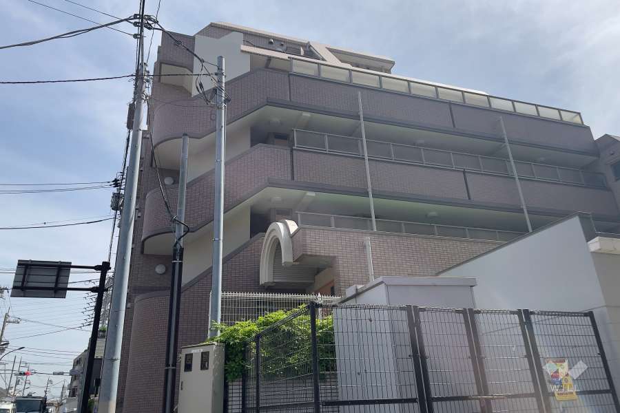 ヒューマンコート雪谷の外観（北側から）