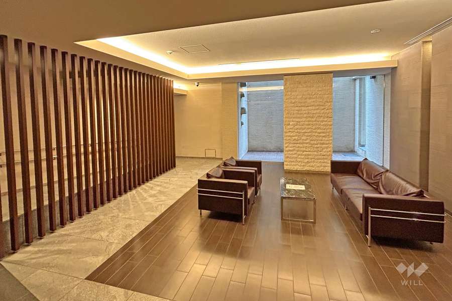 ラウンジ