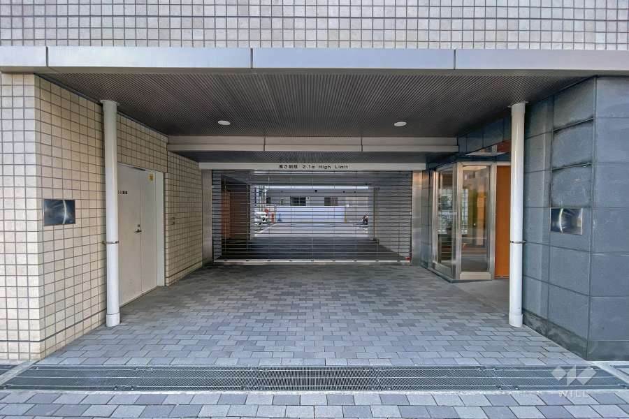 駐車場出入口（リングシャッター式）