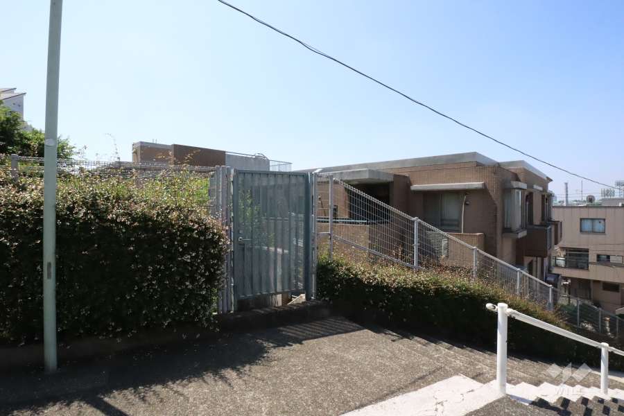 パークハイム東雪谷の外観（北側から）