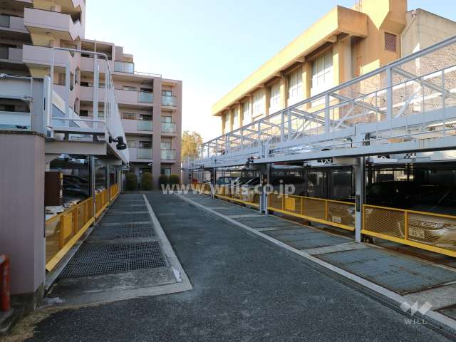 敷地内駐車場（屋外機械式）