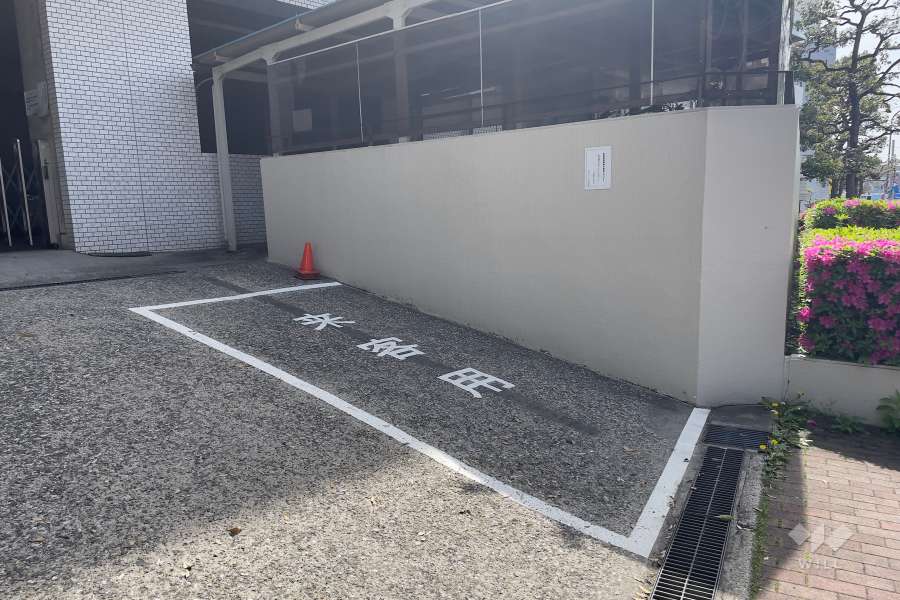 来客駐車場