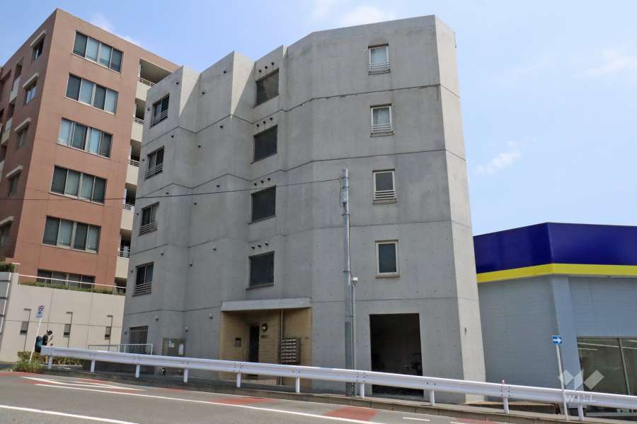 レヴミュートの外観(西側から)　