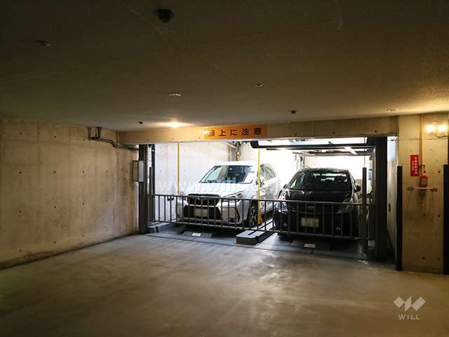 敷地内駐車場（屋内機械式）