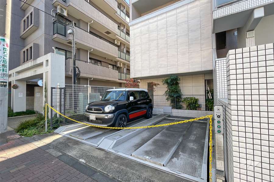敷地内駐車場（屋外機械式）