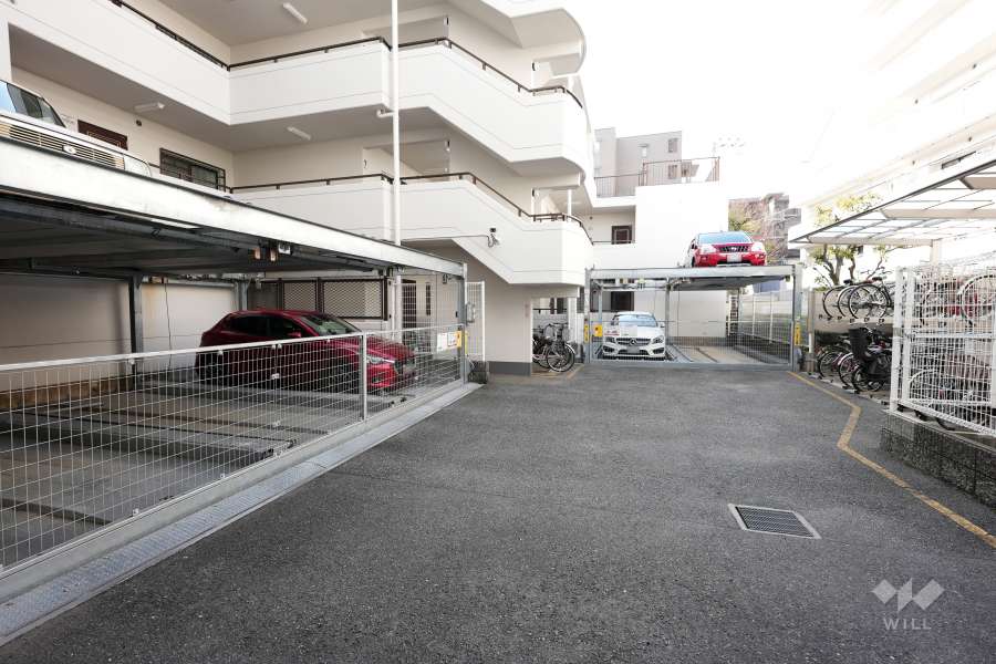 敷地内駐車場（屋外機械式）