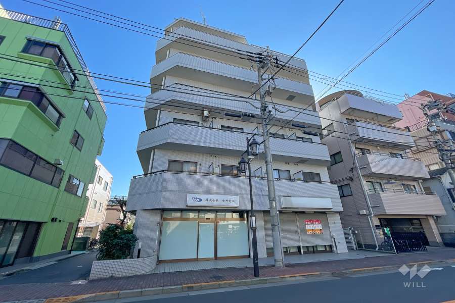 エミネンスコート多摩堤通りの外観（北東側から）