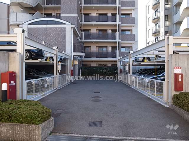 敷地内駐車場（屋外機械式）
