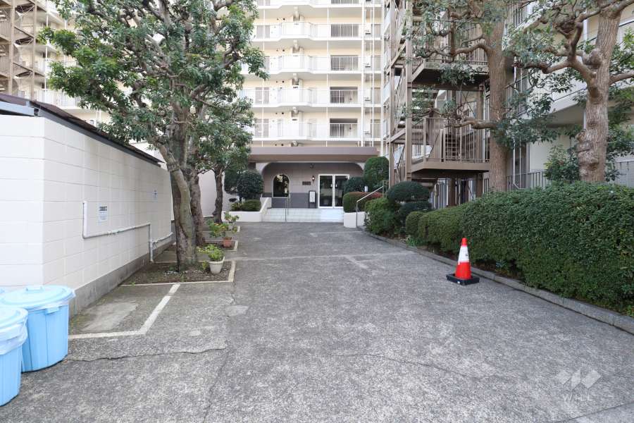 エントランスアプローチ