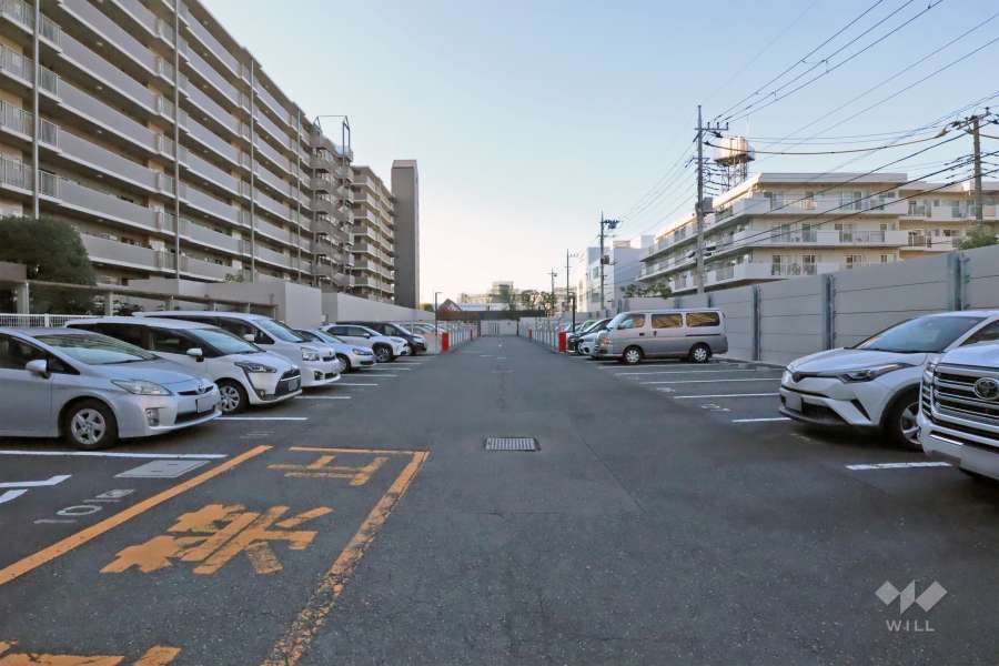 敷地内駐車場（屋外平面式）