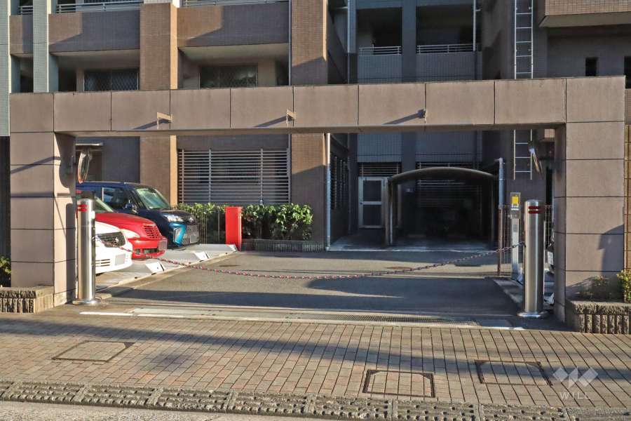 敷地内駐車場（屋外機械式）