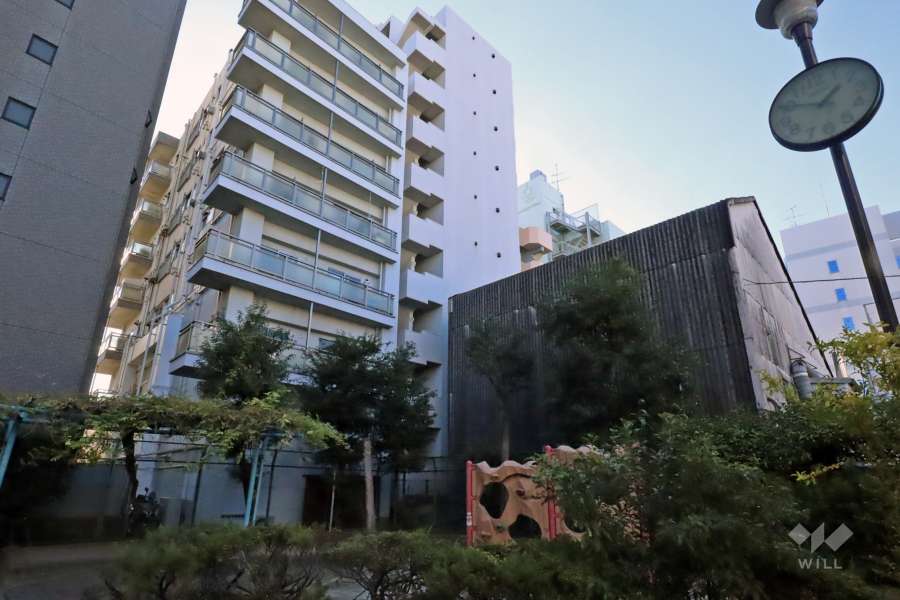 ヴェローナ空港西ルッソの外観(北東側から)