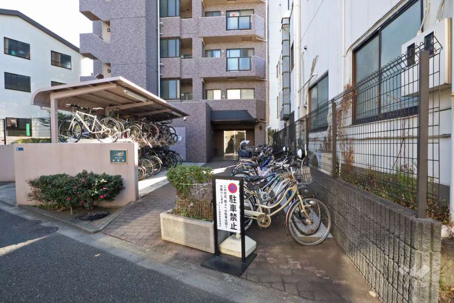 エントランスアプローチ