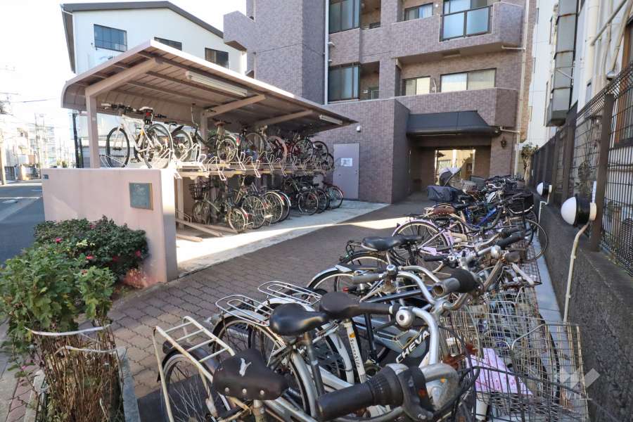 駐輪場