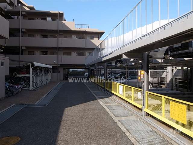 機械式の敷地内駐車場