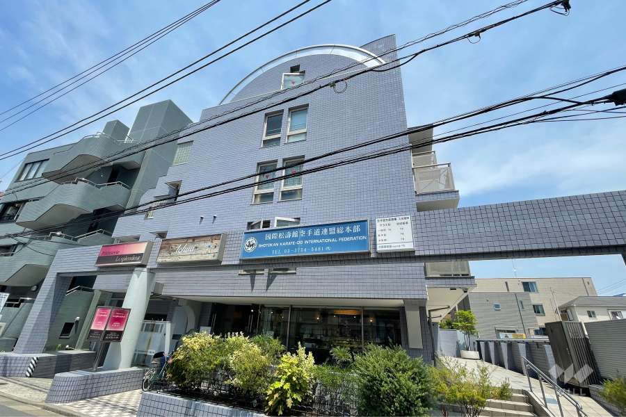 セザールプラザ久が原の外観（南西側から）