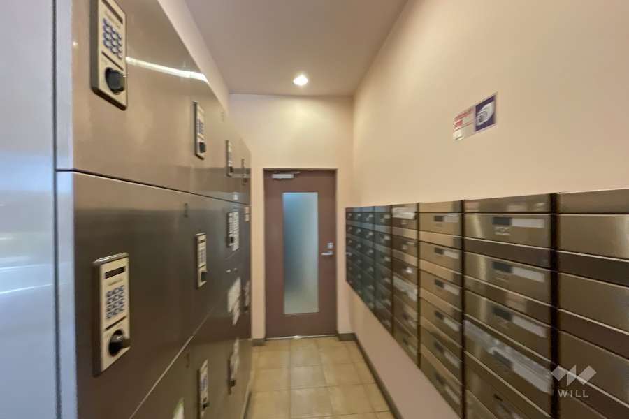 宅配ボックスと共用ポスト