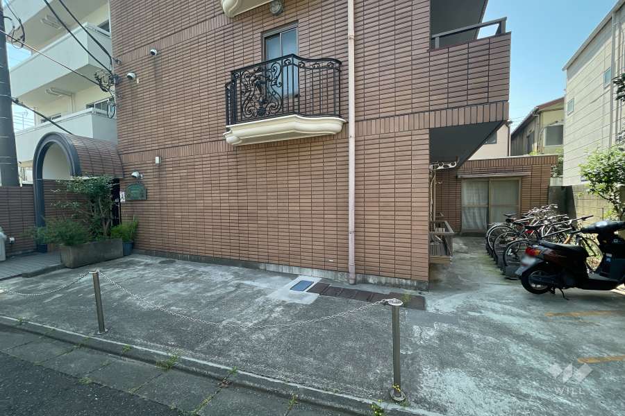 敷地内駐車場（屋外平面式・駐輪場・バイク置場）