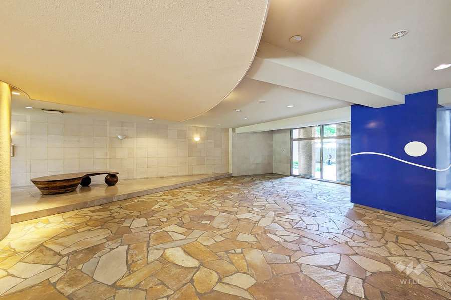 エントランスホール